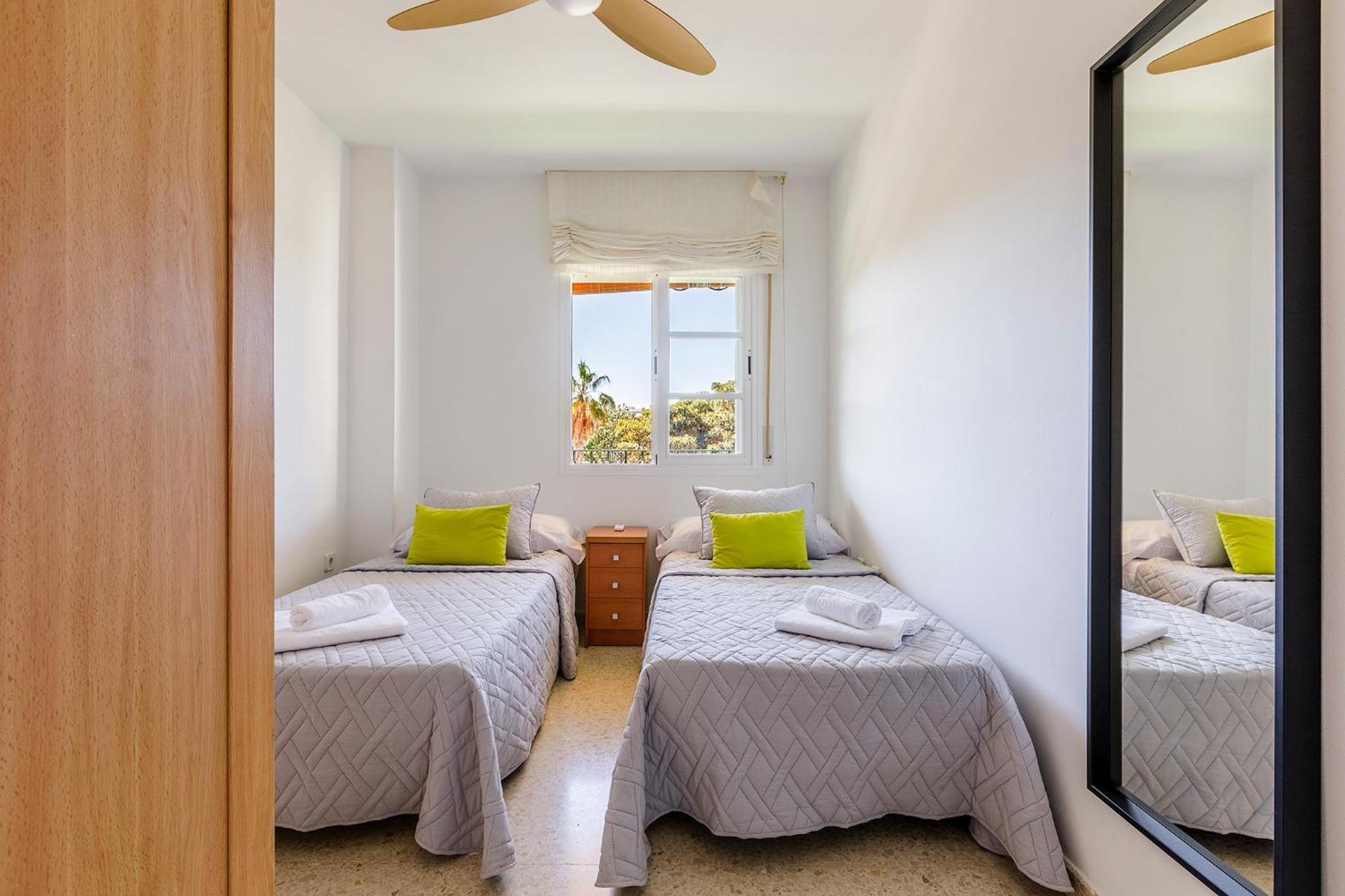 Home Olimpo Torre Del Mar Exterior photo